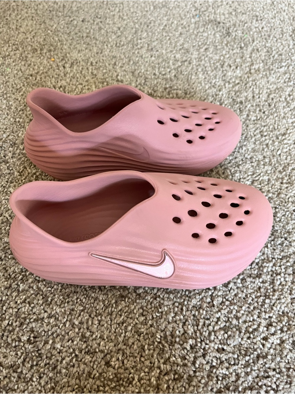 Nike ReactX Rejuven8 Kids Pink Slip-On